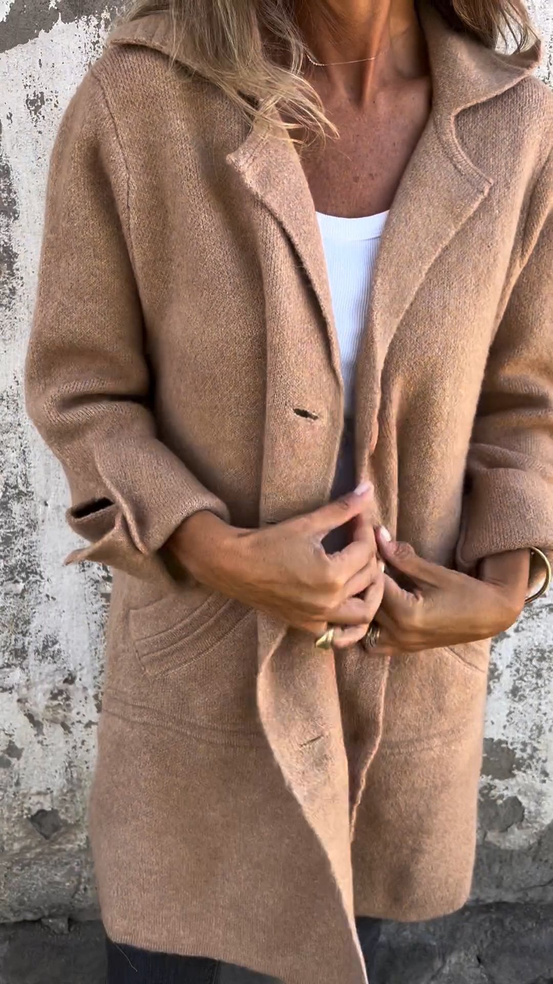 Thalyssa - Long Knit Coat