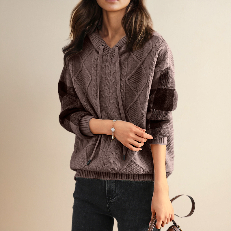 Clemence - Hooded Sweater