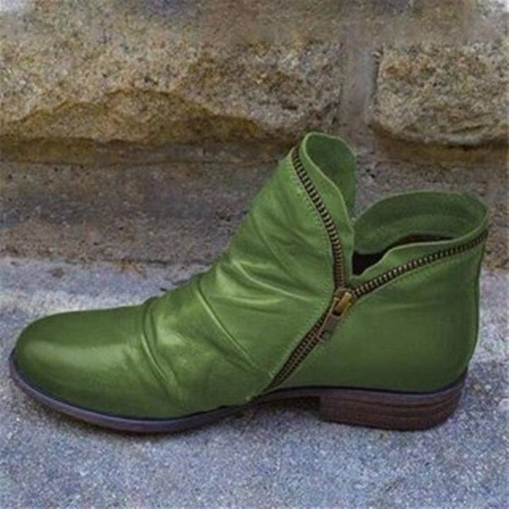 Sue - Leather boots with zip fastener